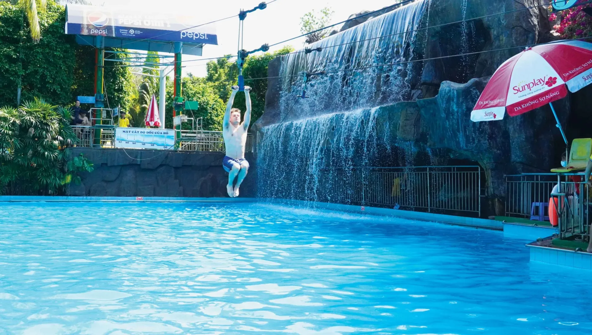 Đu Dây Vượt Thác 3