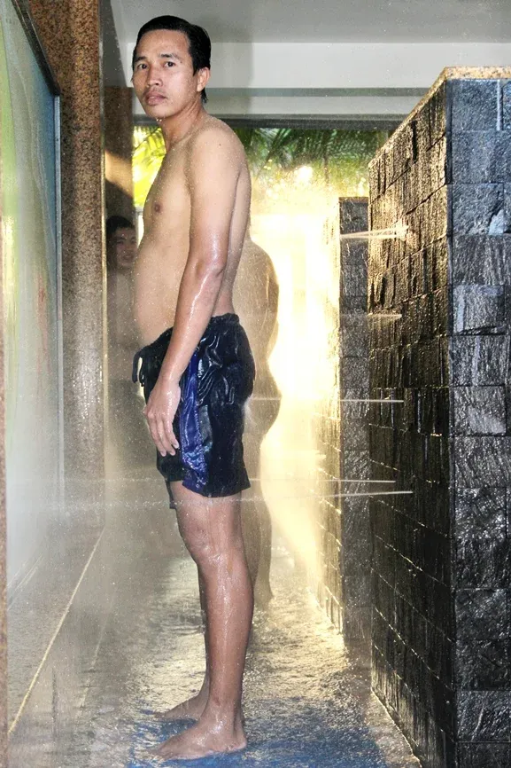 Massage Tia Nước 4