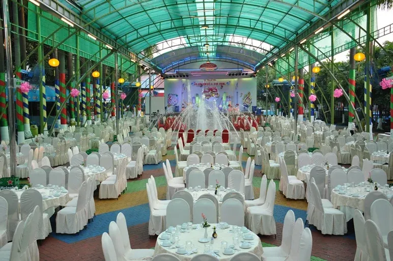 Sân Khấu Vòi Phun 3